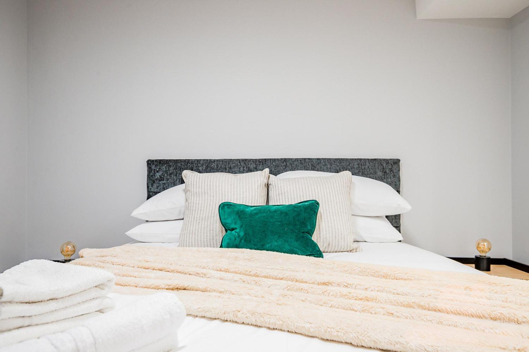 Host & Stay - Bridge Street Apartments Ившам Екстериор снимка